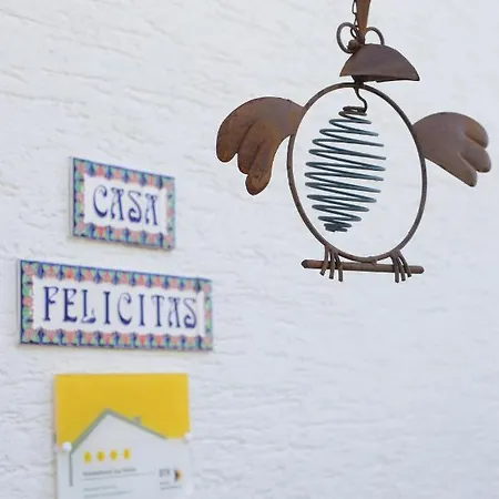 Casa Felicitas - & Apartment